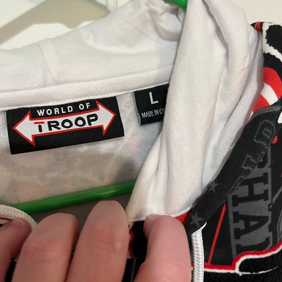 NWT World of Troop Hoodie - Picture 4 of 4